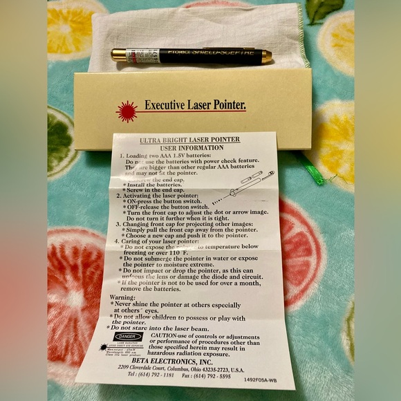 Executive Red Laser, Ultra Bright Pointer.  NIB - Picture 2 of 9